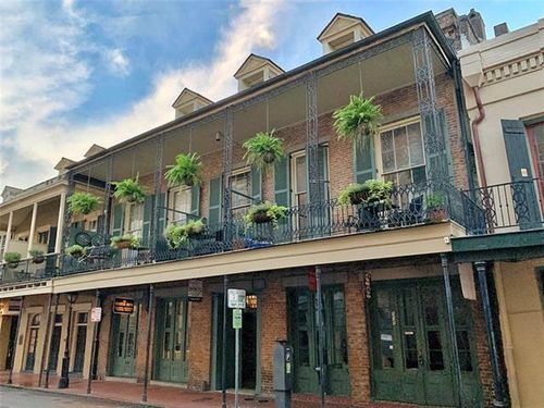 7-515 Saint Louis St, New Orleans, LA, 70130-2117 | Card Image