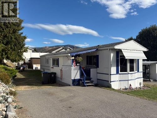 e11-4505 Mclean Creek Rd, Okanagan Falls, BC, V0H1R1 | Card Image