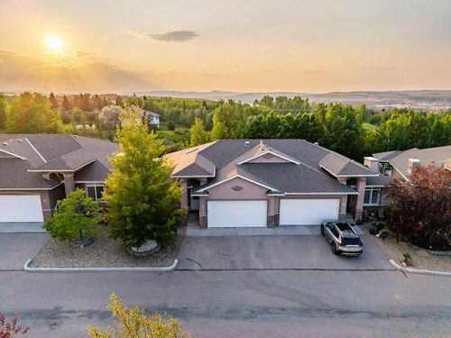 61 River Heights View, Cochrane, AB, T4C0E6 | Card Image