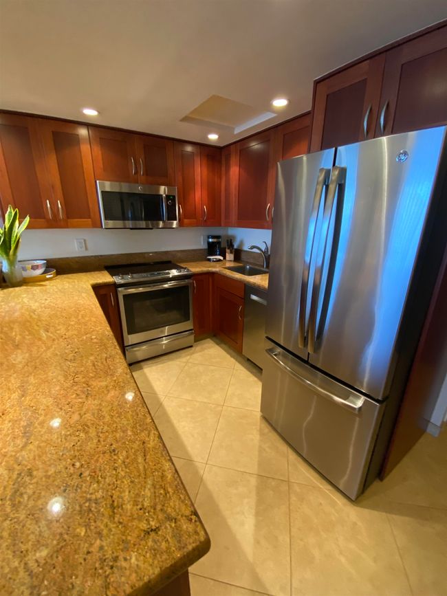 T - 2481 Kaanapali Pkwy, Home with 1 bedrooms, 2 bathrooms and null parking in Lahaina HI | Image 9