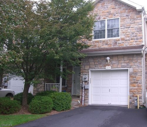 223 Emily Pl, Parsippany, NJ, 07054-3438 | Card Image