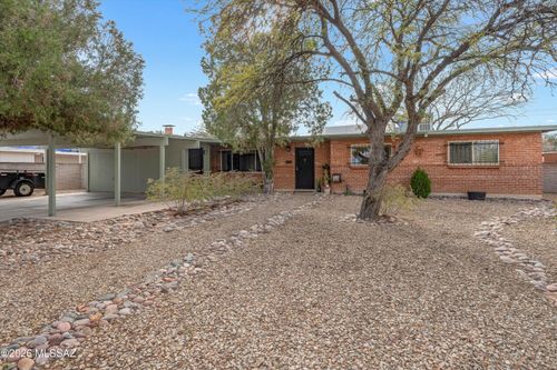 2701 N Arcadia Avenue, Tucson, AZ, 85712 | Card Image