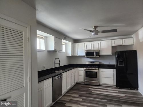 apt-1-606 Stuart St, FREDERICKSBURG, VA, 22401-3500 | Card Image