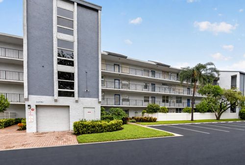 2080-14701 Cumberland Dr, Delray Beach, FL, 33446-3508 | Card Image