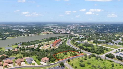 1 La Ventana Drive, Marble Falls, TX, 78654 | Card Image