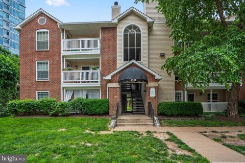 104a-1521 Lincoln Way, MCLEAN, VA, 22102-5875 | Card Image