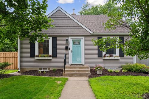 2856 Florida Ave S, Saint Louis Park, MN, 55426-3332 | Card Image