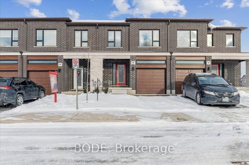 18 Oak Forest Common, Cambridge, ON, N1R4K6 | Card Image