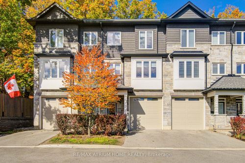 2-111 Wilson St E, Ancaster, ON, L9G2B6 | Card Image