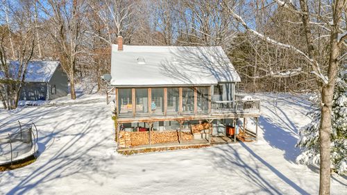 21 School Street, New Portland, ME, 04961 | Card Image