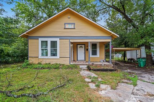 714 Ritchey Street, Gainesville, TX, 76240 | Card Image