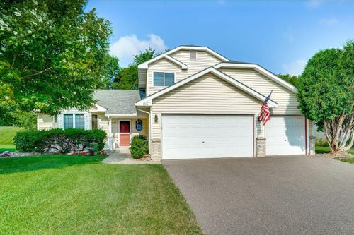 4916 Helmo Ave N, Oakdale, MN, 55128-2281 | Card Image