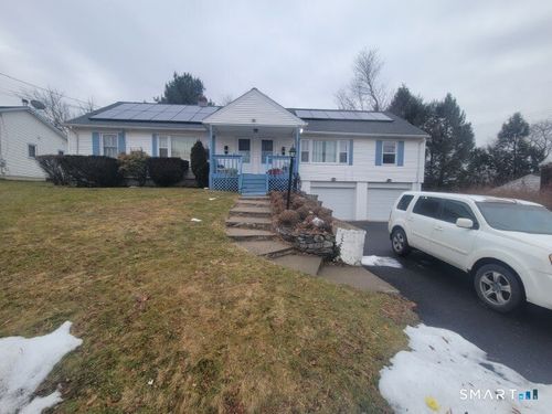 94 Pullen Ave, Watertown, CT, 06779-2322 | Card Image