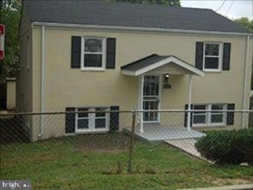 603 62nd Pl, CAPITOL HEIGHTS, MD, 20743-1638 | Card Image