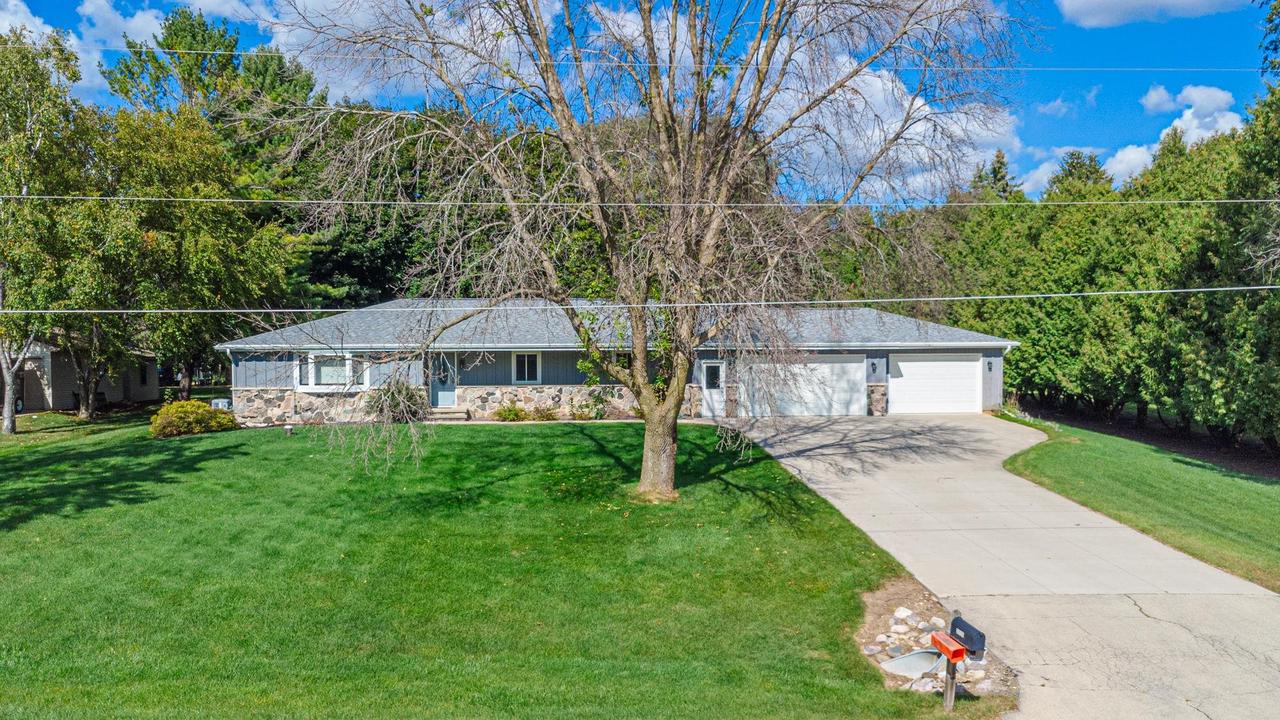 Fondotto Dr, Neenah, WI 54956