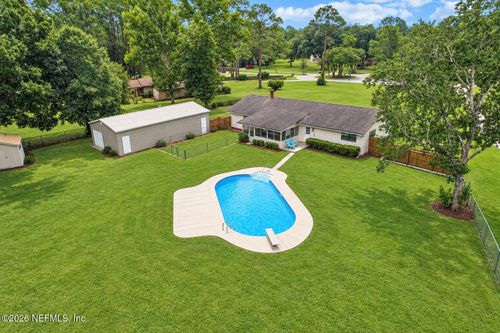 1184 Surrey Gln, Middleburg, FL, 32068-7507 | Card Image