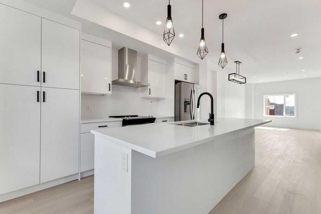 322 Sage Hill Circle Nw, Townhouse with 4 bedrooms, 5 bathrooms and 3 parking in Calgary AB | Image 6