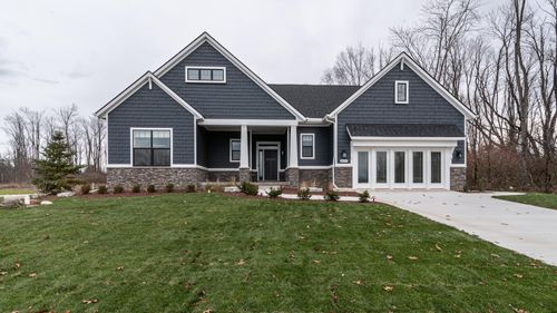 2697 Sheridan Cir, Jackson, MI, 49201-7721 | Card Image