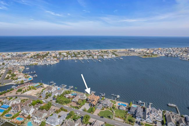 296 Dutchmans Point Rd, House other with 9 bedrooms, 9 bathrooms and null parking in Mantoloking NJ | Image 114