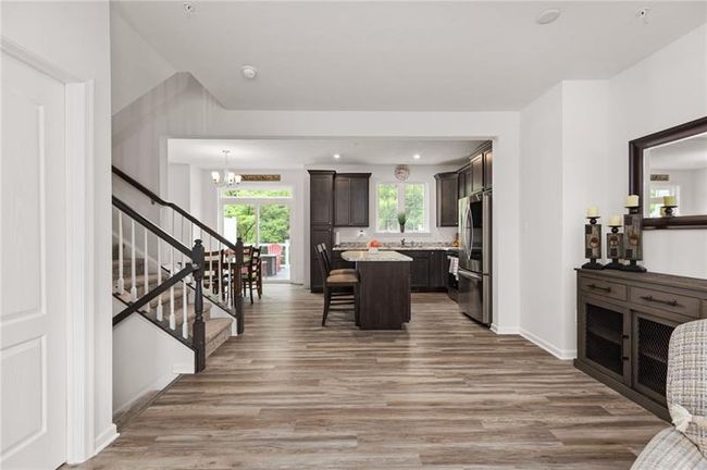 2155 Shawnee Dr, Townhouse with 3 bedrooms, 3 bathrooms and 2 parking in Washington PA | Image 9
