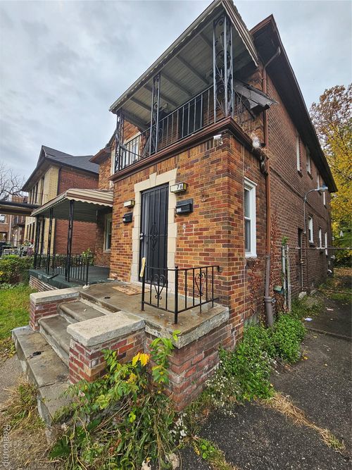 3276 Tyler St, Detroit, MI, 48238-3335 | Card Image