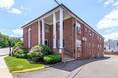 apt-4b-388 Courtland Ave, Stamford, CT, 06906-1895 | Card Image