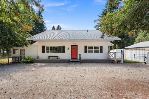38715 N Madison Rd, Elk, WA, 99009-9623 | Card Image