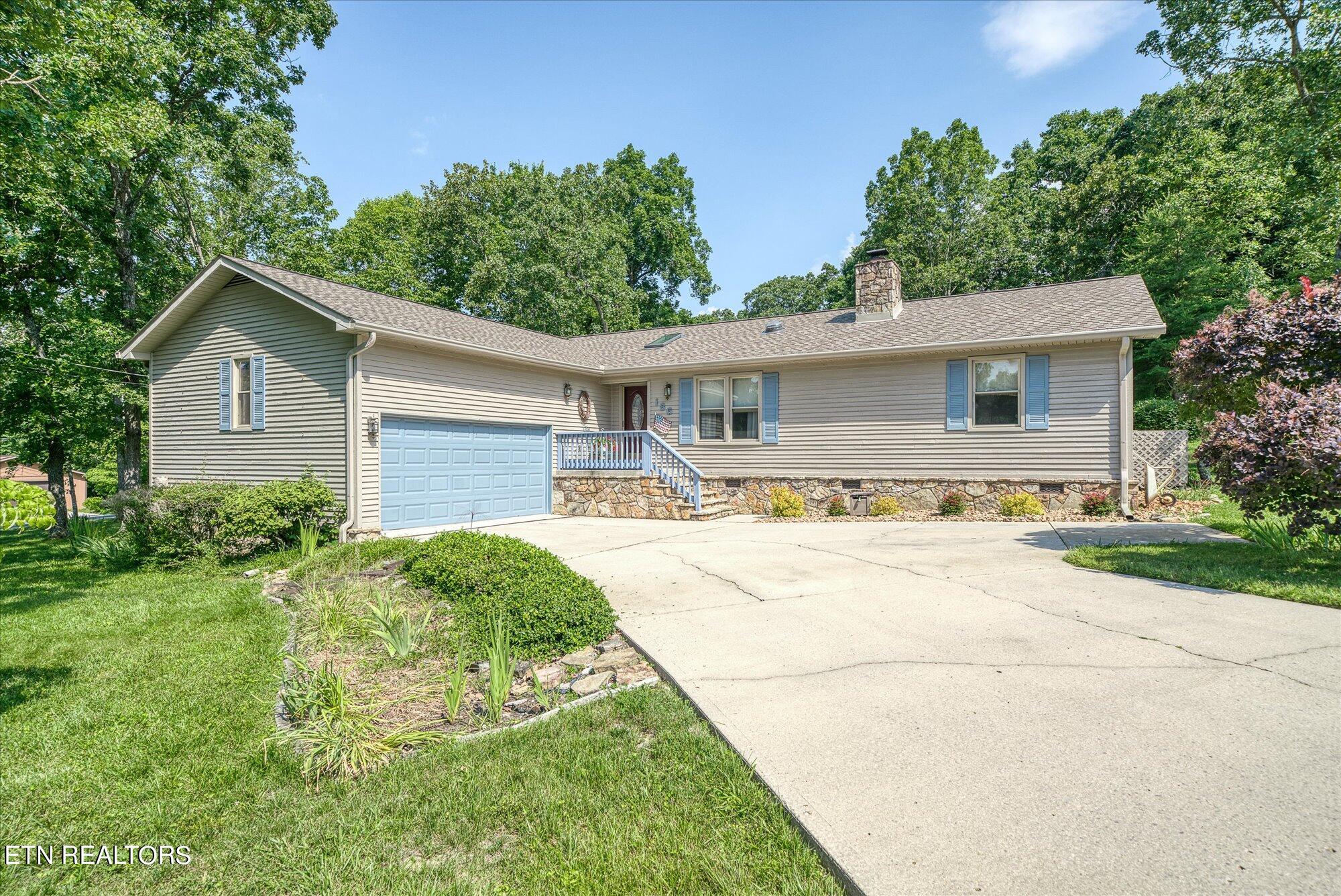 Snead Dr, Crossville, TN 38558