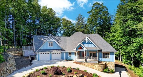 225 Henrys Glen Dr, Morganton, NC, 28655-5358 | Card Image