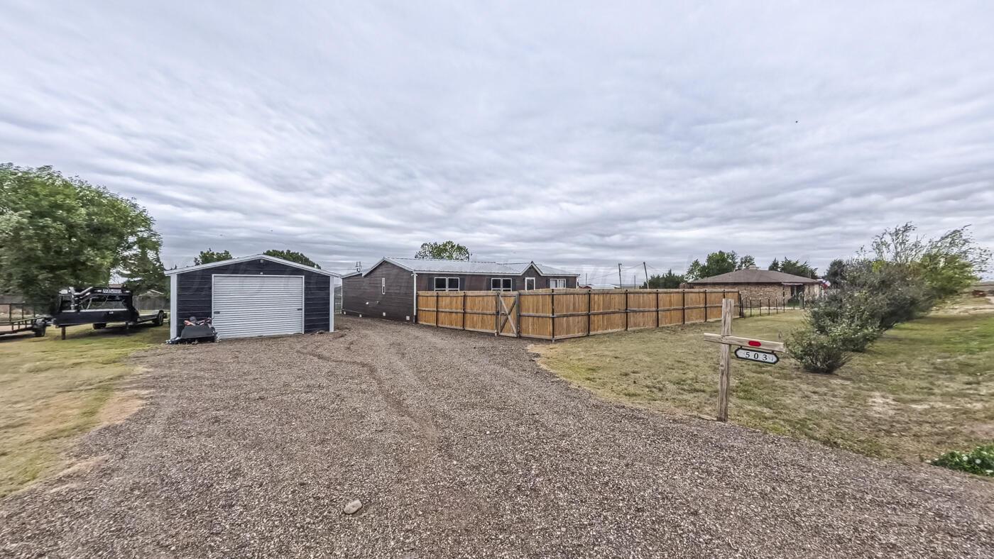 Residential in Fritch