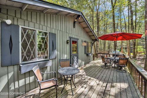 429 Berry Ln, Pocono Lake, PA, 18347-7737 | Card Image