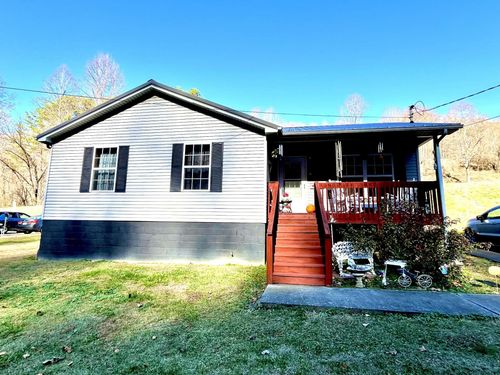 125 Fordson Camp Rd, Wallins Creek, KY, 40873-8888 | Card Image