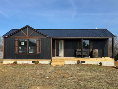 147 Oaks Drive, Russell Springs, KY, 42642 | Card Image