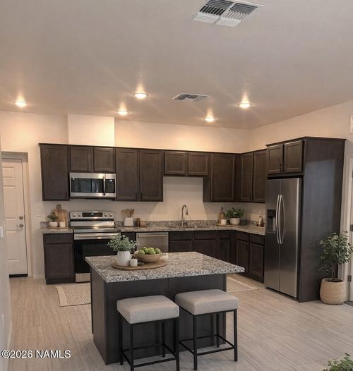 1-201-2950 W Presidio Dr, Flagstaff, AZ, 86001-0084 | Card Image