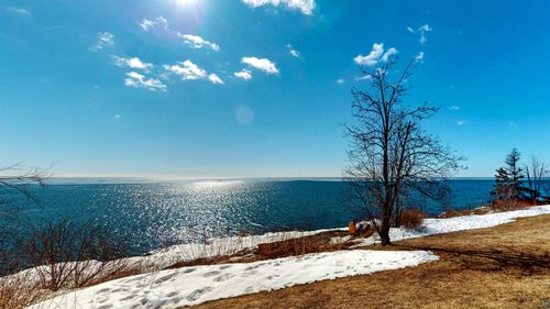 30-7192 W Highway 61, Tofte, MN, 55615-8615 | Card Image