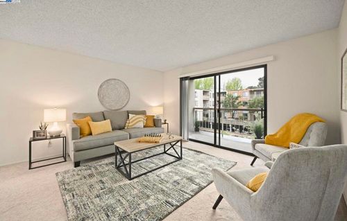 420 N Civic Dr, Walnut Creek, CA, 94596-3365 | Card Image