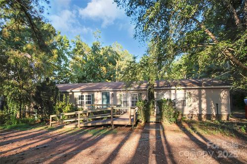 122 Cicero Ln, Lawndale, NC, 28090-8455 | Card Image