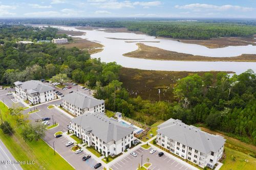 apt-527-2501 Bienville Blvd, Ocean Springs, MS, 39564-3129 | Card Image