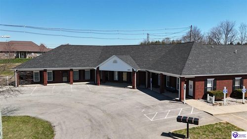 c-1109 C Julianna Ct, Elizabethtown, KY, 42701-7936 | Card Image