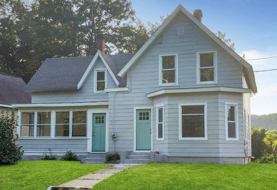 40 South Main Street, House other with 4 bedrooms, 1 bathrooms and null parking in Lebanon NH | Image 2