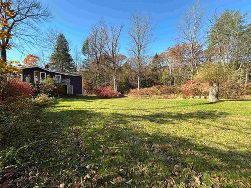 429 Vt Route 30, Newfane, VT, 05345-9660 | Card Image