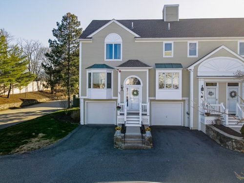 95-95 Abington Rd, Danvers, MA, 01923-4208 | Card Image