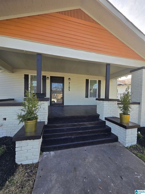 3105 Avenue J, BIRMINGHAM, AL, 35218-2545 | Card Image