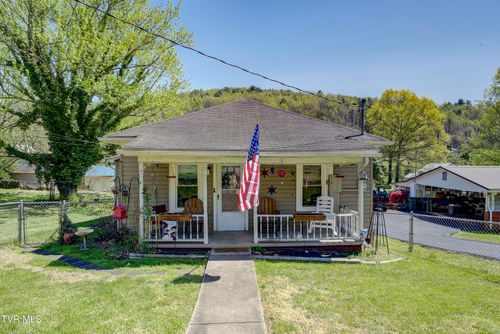 340 Mohawk Drive, Erwin, TN, 37650 | Card Image