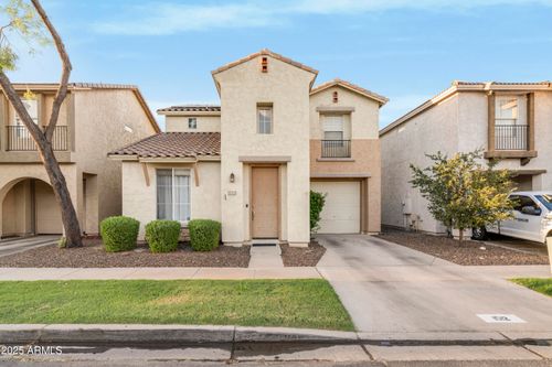 1512 E Chipman Rd, Phoenix, AZ, 85040-2358 | Card Image