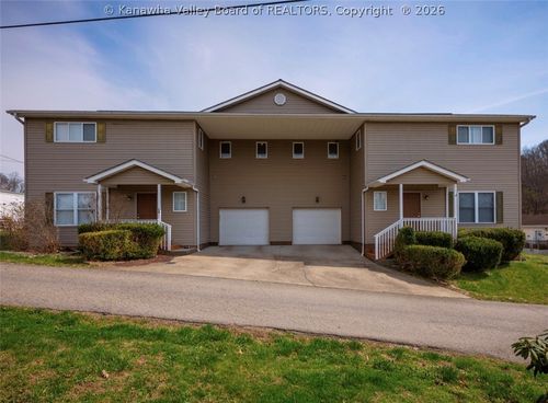 6 Lincoln Hts, Alum Creek, WV, 25003-9154 | Card Image