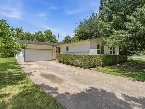 11207 Flamingo Ln, Dallas, TX, 75218-1902 | Card Image