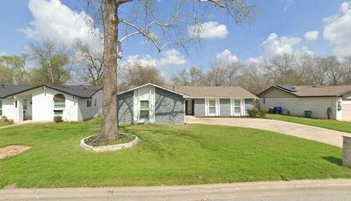 5704 Whitebrook Dr, Austin, TX, 78724-3449 | Card Image
