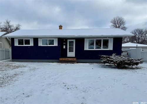 60 Ritchie Cres, Regina, SK, S4R5A4 | Card Image