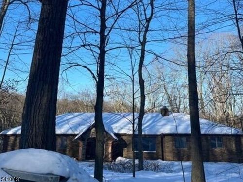 105 Kings Hwy, Long Valley, NJ, 07853-3431 | Card Image